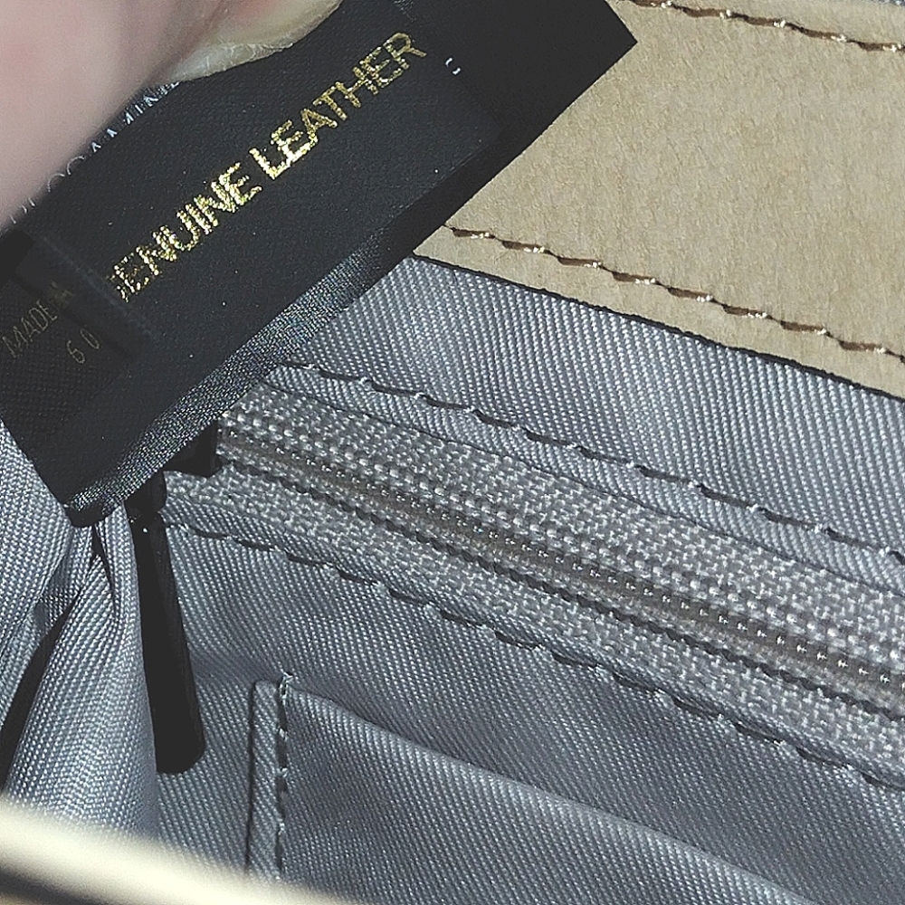 *Rebecca Minkoff Love Crossbody Bag Butter Calf - Picture 14 of 15